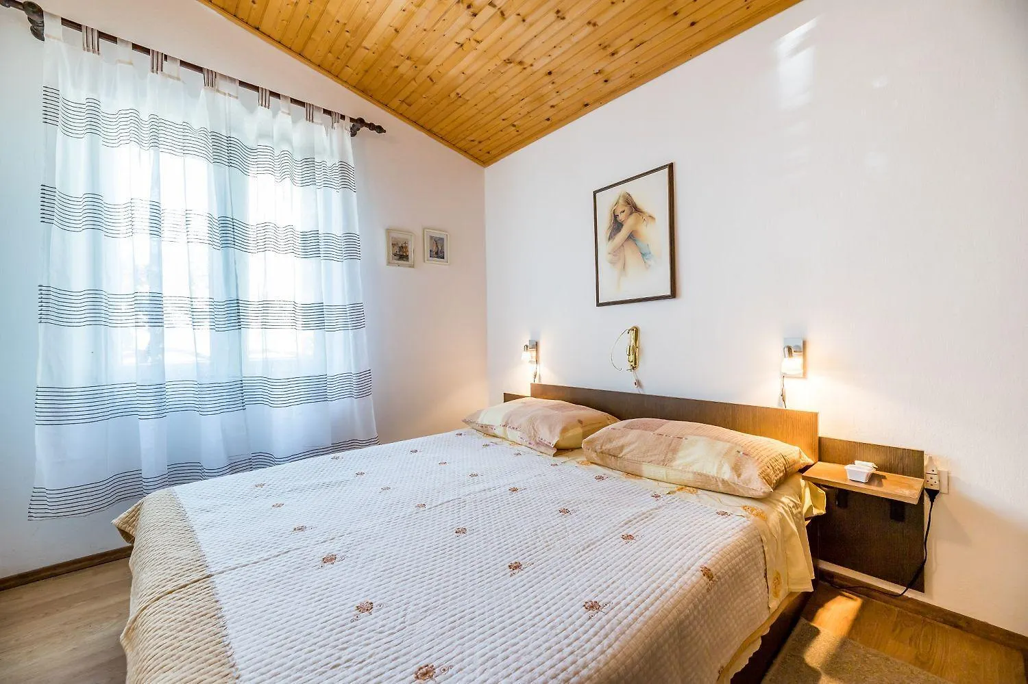 Holiday home Mediterranes Ferienhaus Nur 550 Meter Zum Strand Mit Grillbereich, Privater Terrasse, Parkplatz Baska